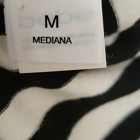 Bebe maxi chevron stripes dress, size Medium beige and black. - Picture 7 of 7